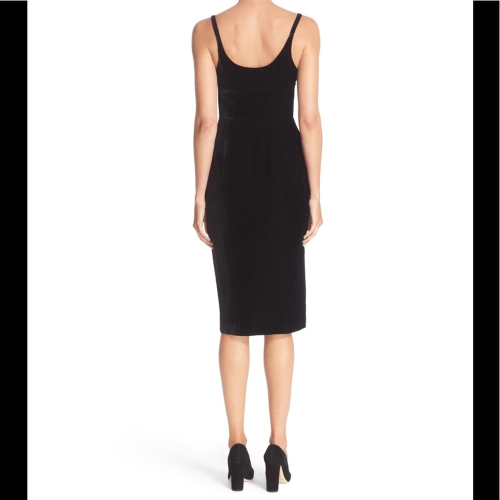 New Signature & Caroline Issa Velvet Cocktail Dres - Picture 2 of 6
